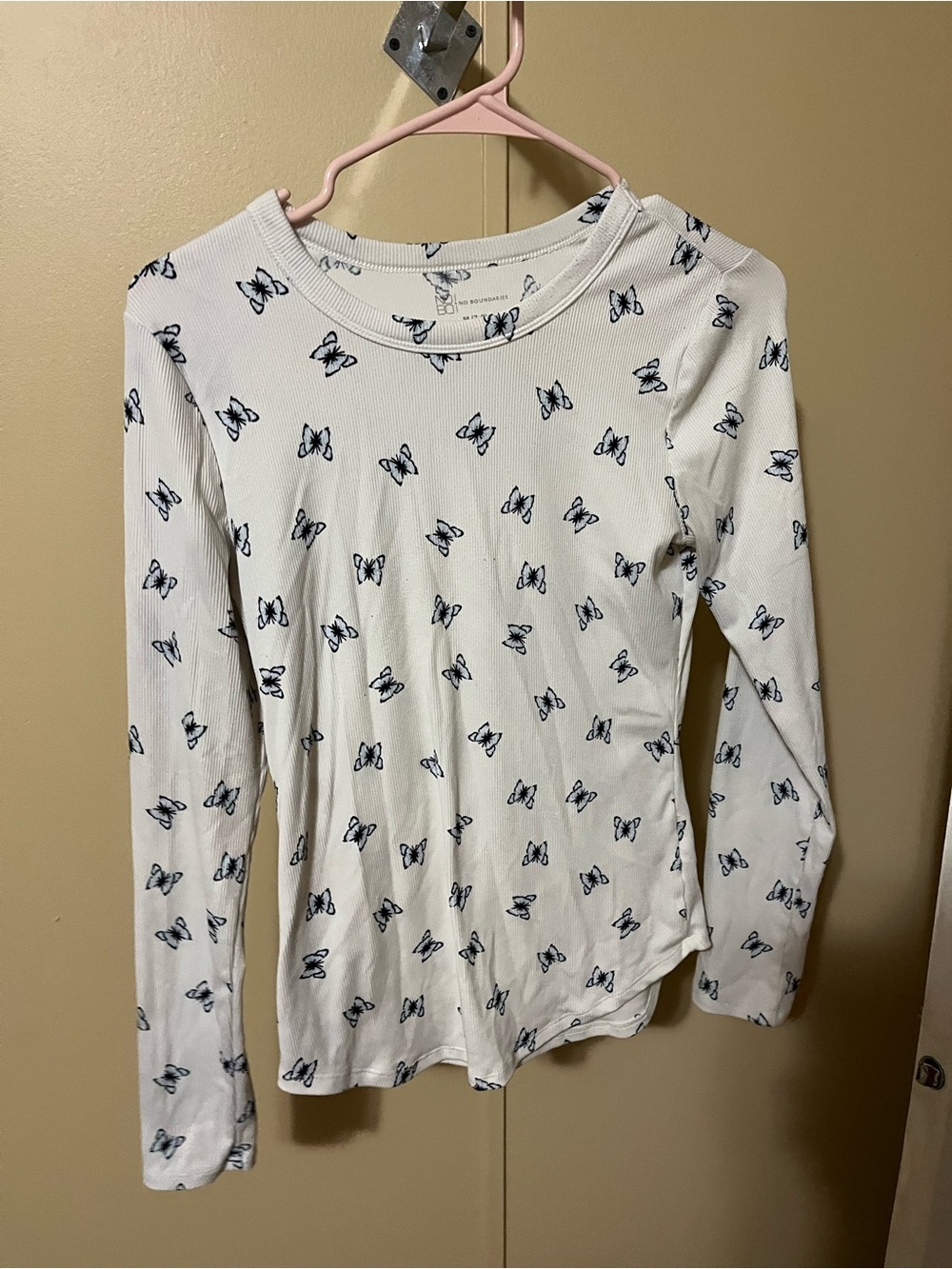 Time and Tru White Long-Sleeve Butterfly Print Tee